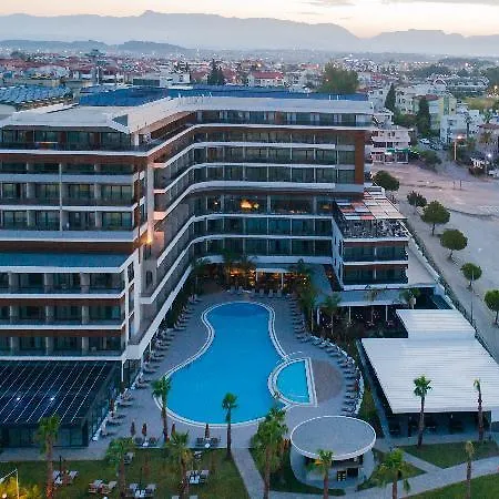 Alexia & Hotel